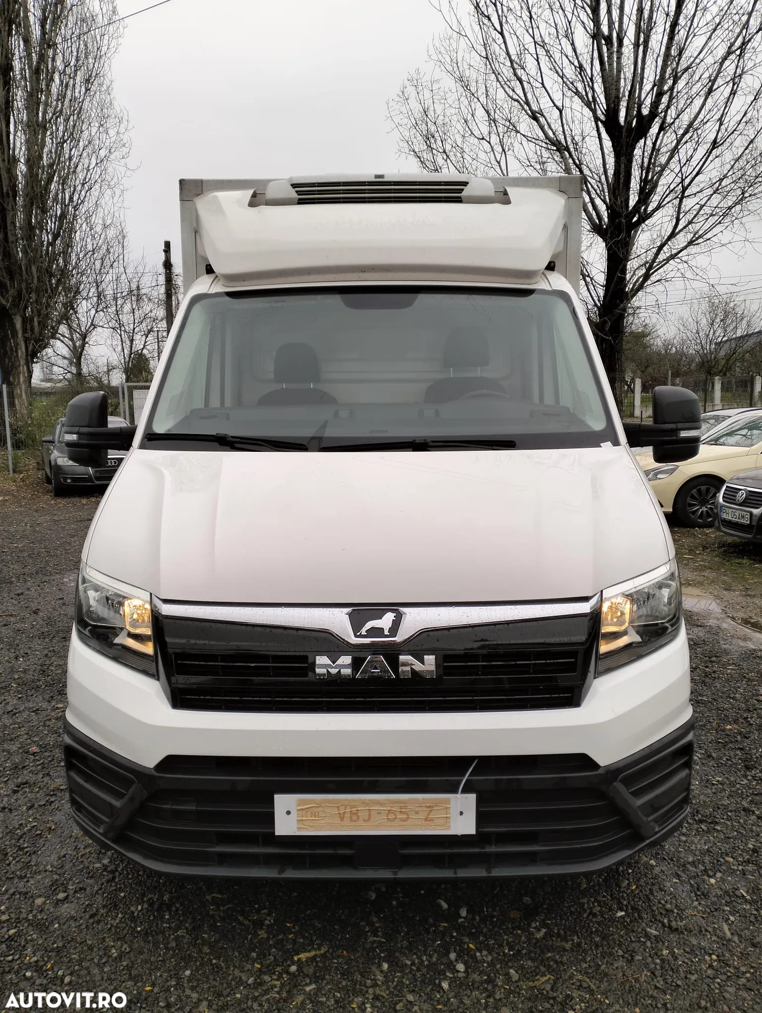 Volkswagen Crafter - 2