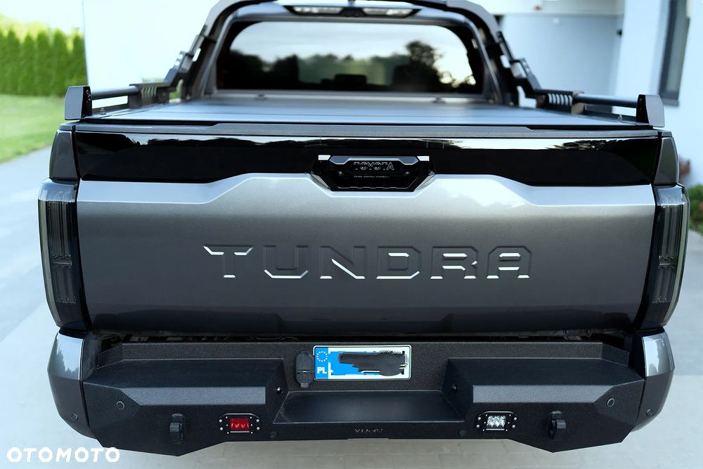 Toyota Tundra - 6