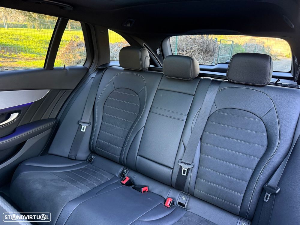 Mercedes-Benz C 300 de AMG Line - 22