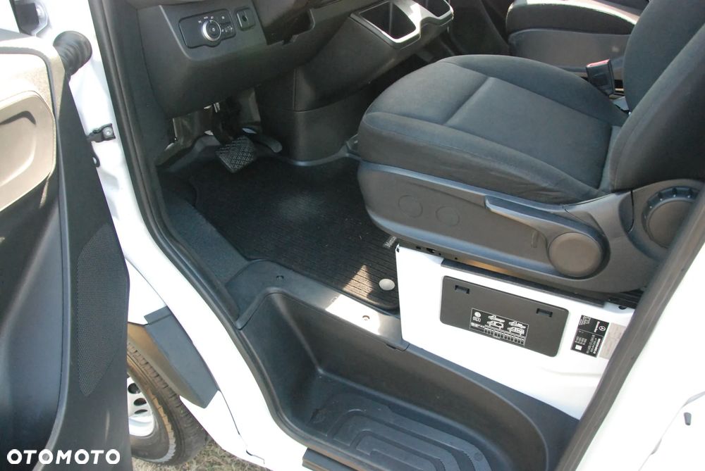 Mercedes-Benz sprinter - 6