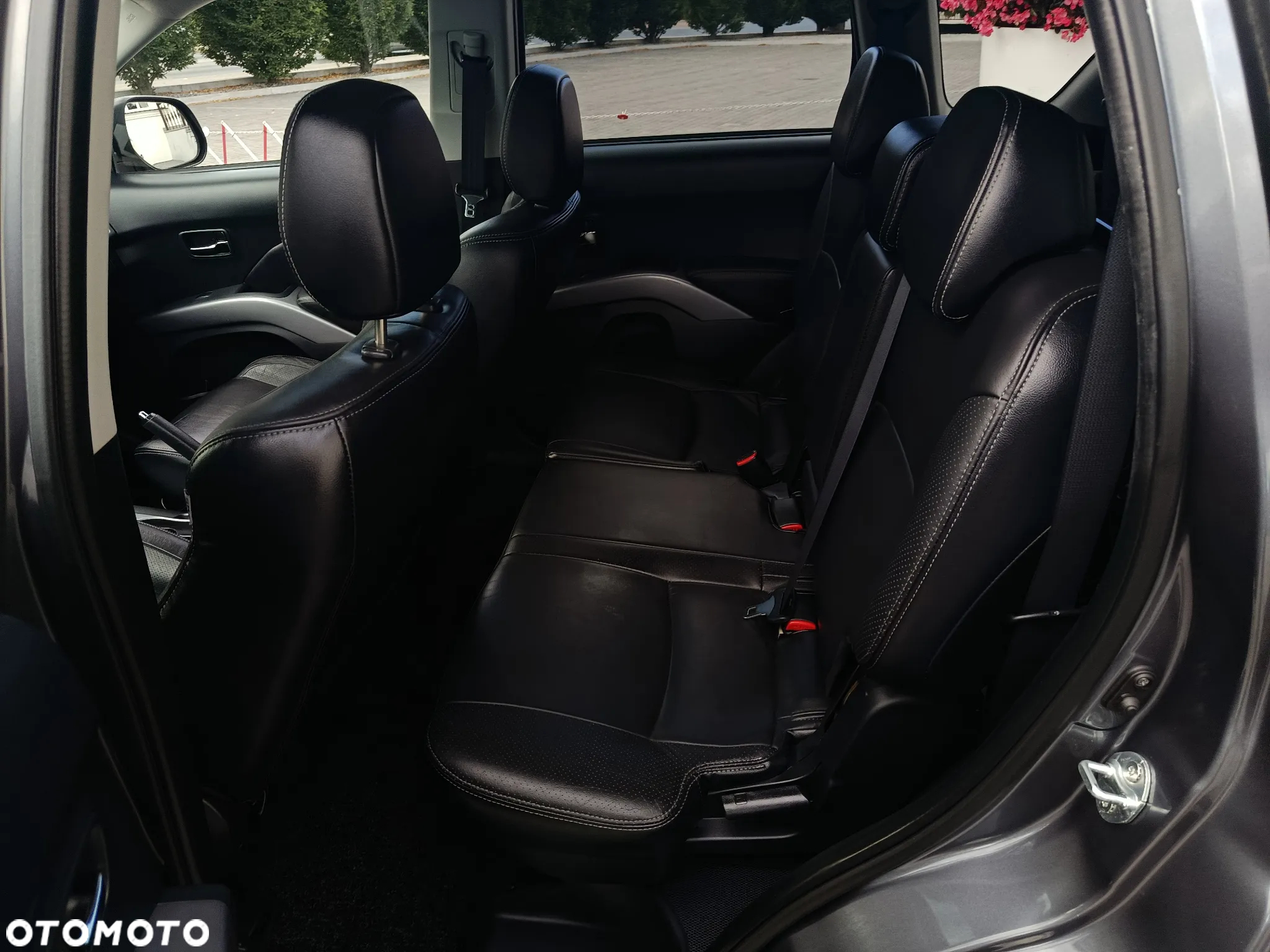 Peugeot 4007 HDI FAP 7-Sitzer Platinum - 19