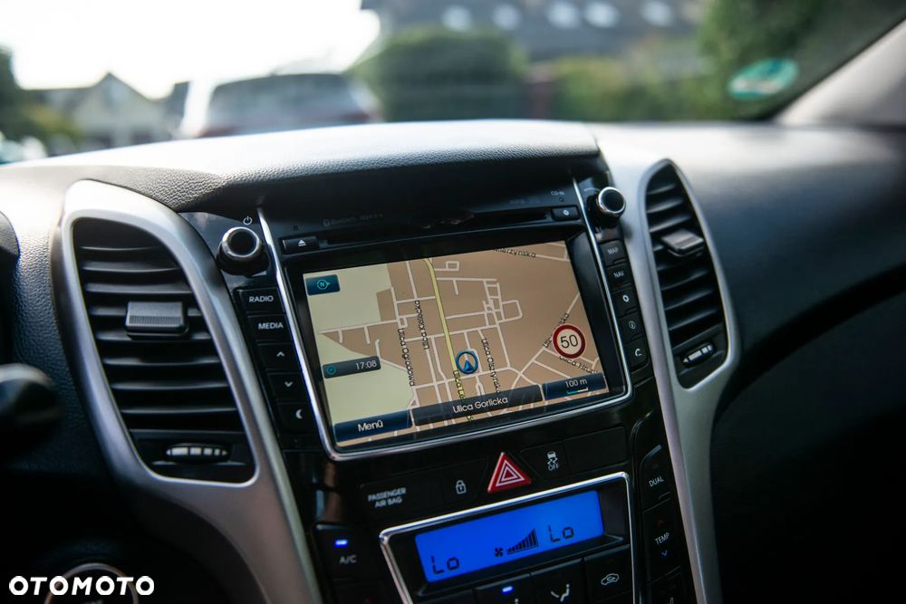 Hyundai i30 1.4 Premium - 21