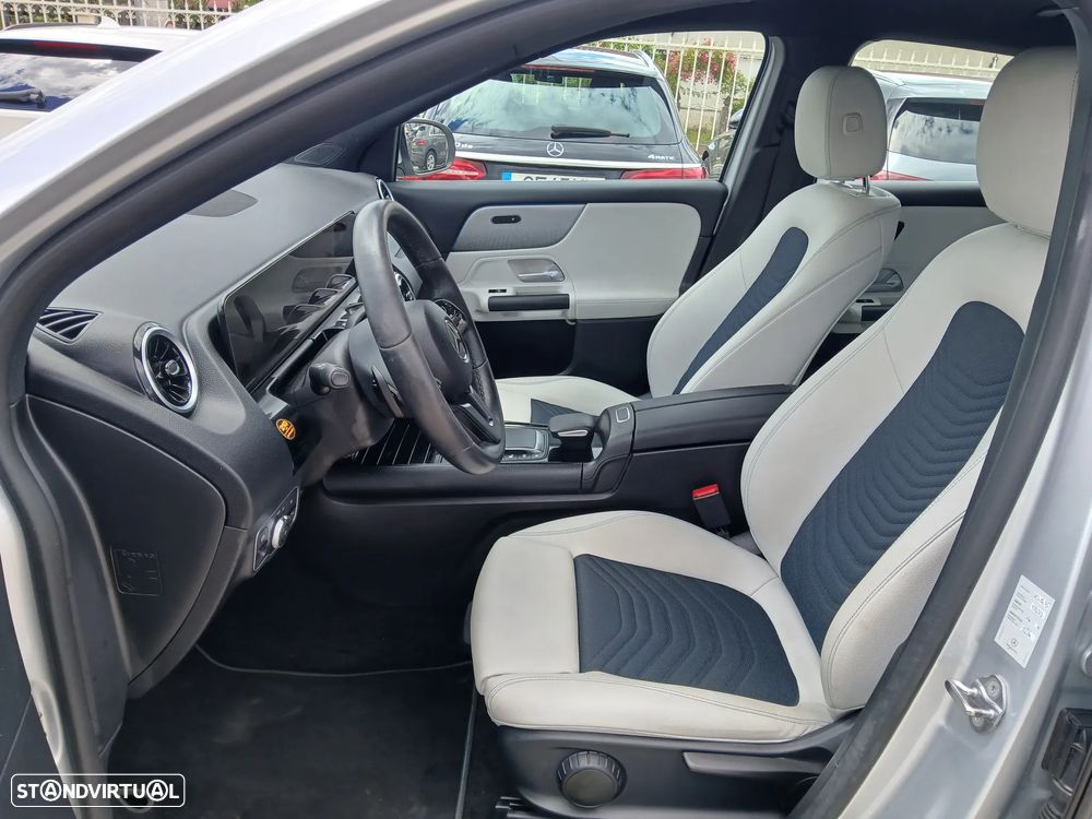 Mercedes-Benz GLA 250 e 8G-DCT - 16