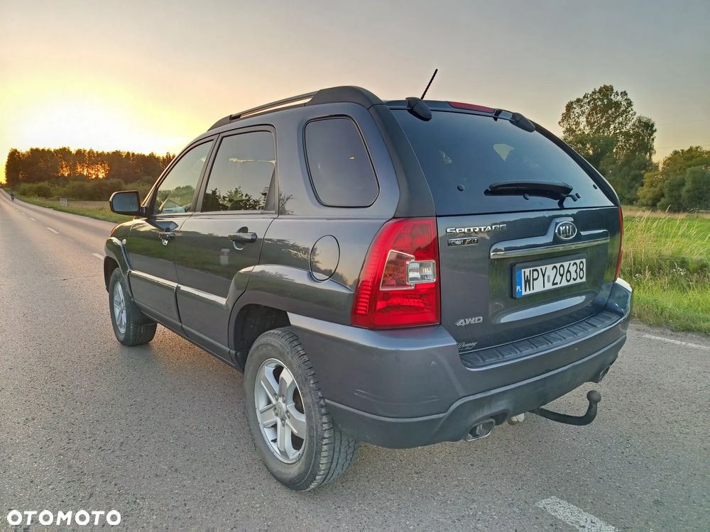 Kia Sportage 2.0 d Tour - 3
