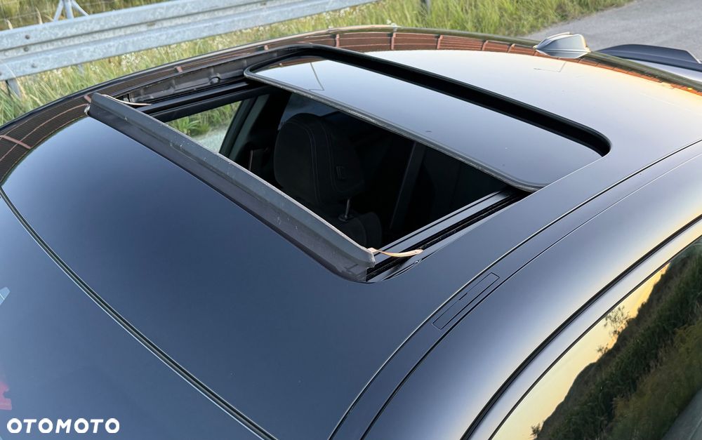 BMW Seria 2 218i M Sport - 24