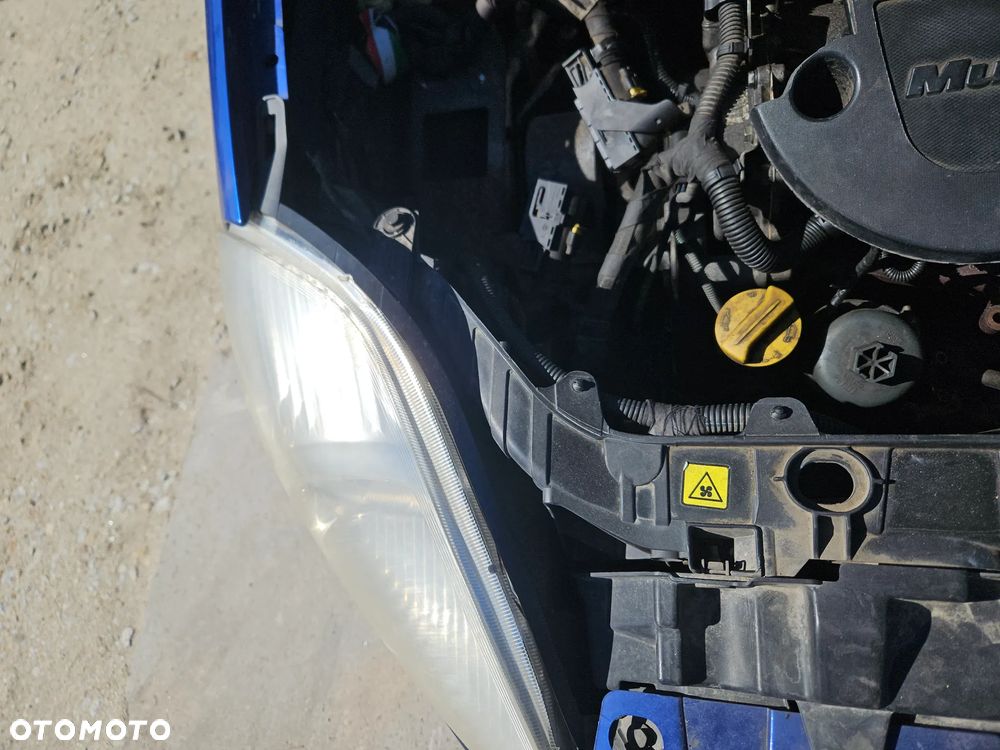 Lampa lewa prawa przód przednia FIAT GRANDE PUNTO 2008r Europa - 4