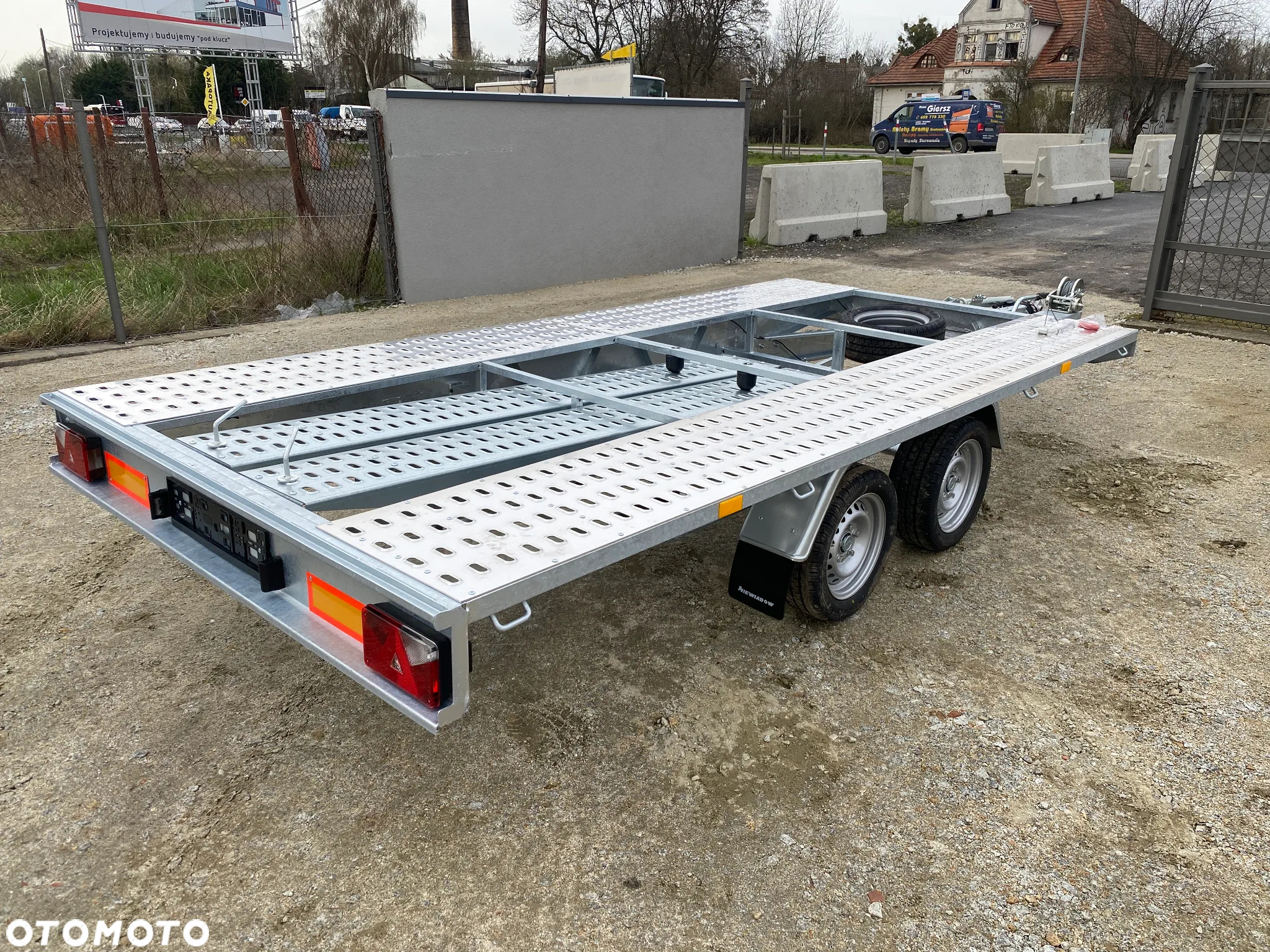 Niewiadów MARS 400X200CM DMC 2700KG PŁASKA LAWETA DO PRZEWOZU SAMOCHODÓW NISKIE KOŁA 13 Z NAJAZDAMI I WCIĄGARKĄ | DOSTAWA | RATY | LEASING | - 6
