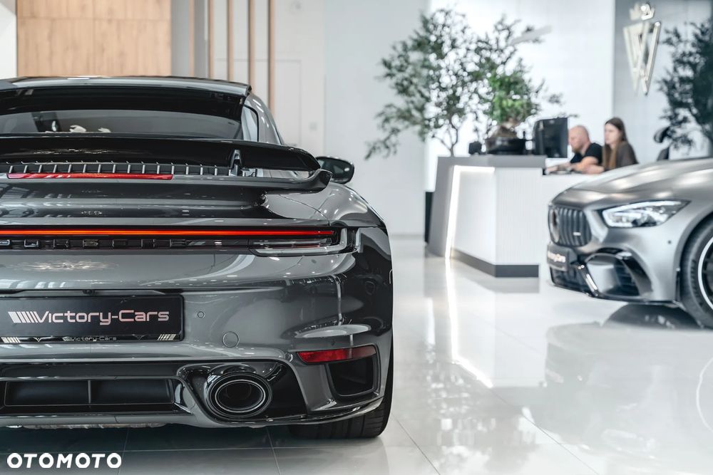 Porsche 911 Turbo S - 11