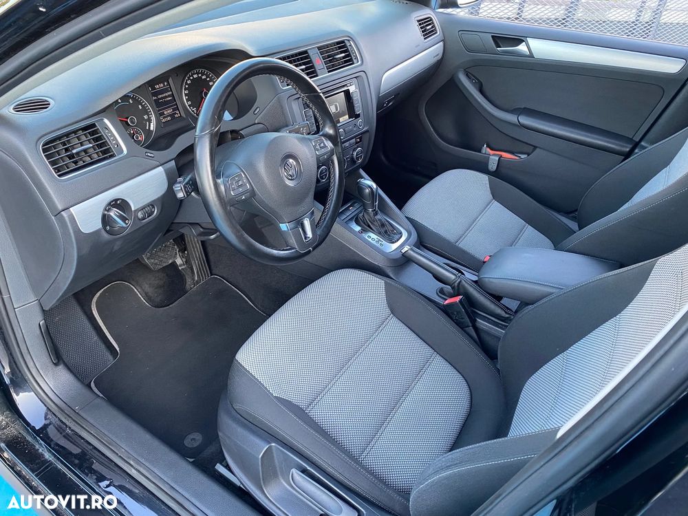 Volkswagen Jetta 1.4 DSG Comfortline - 10