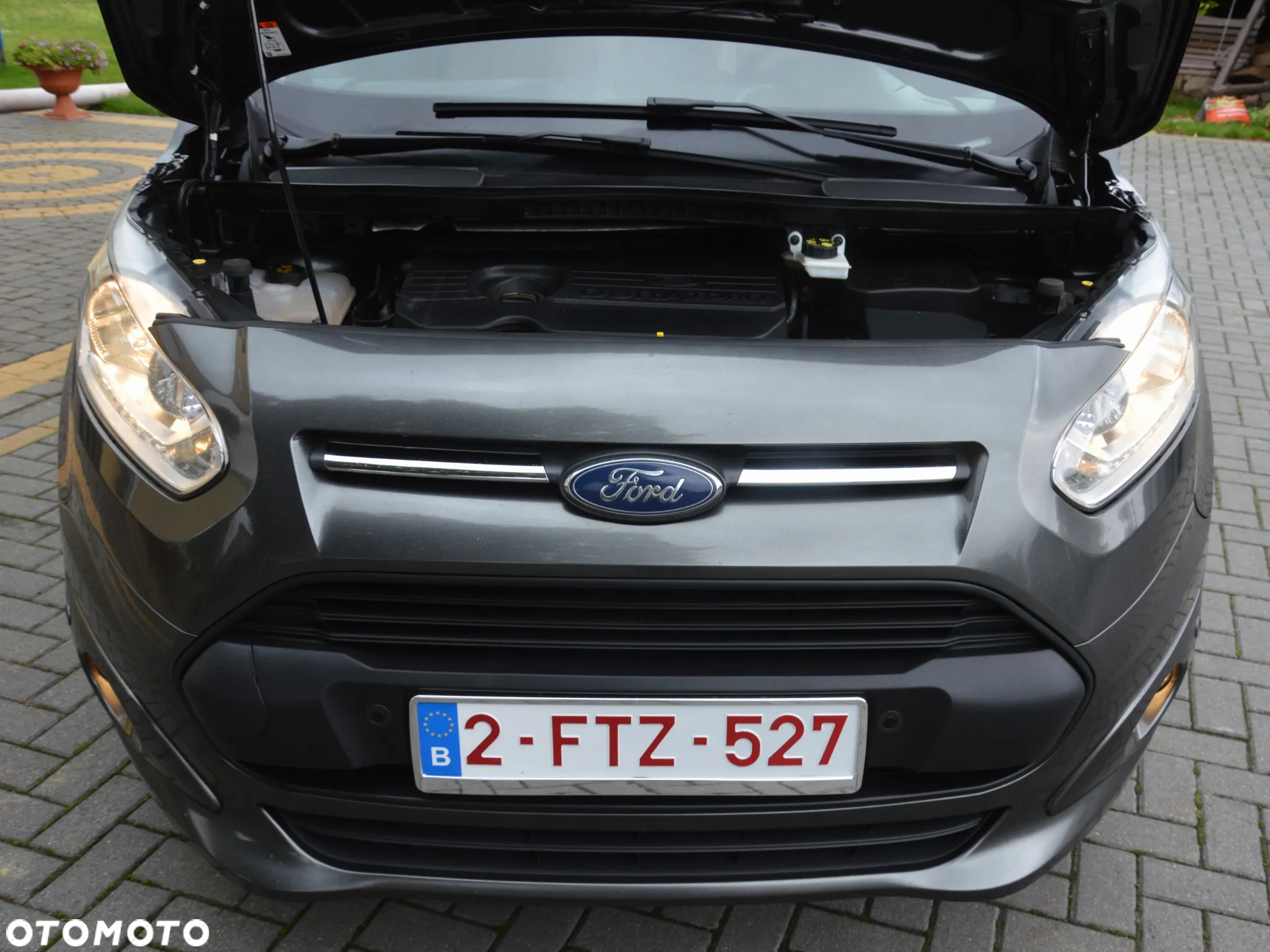 Ford Tourneo Connect - 13