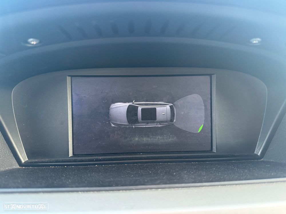 BMW 320 d DPF Edition Lifestyle - 23