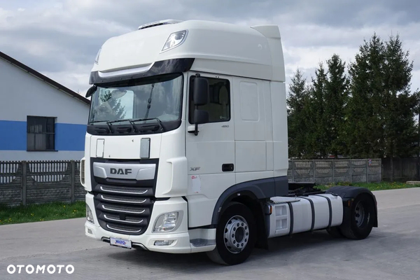 DAF XF 480 / SUPER SPACE CAB / STANDARD / EURO 6 / AUTOMAT/ INTARDER / LODÓWKA / KLIMA POSTOJOWA / 2 ZBIORNIKI