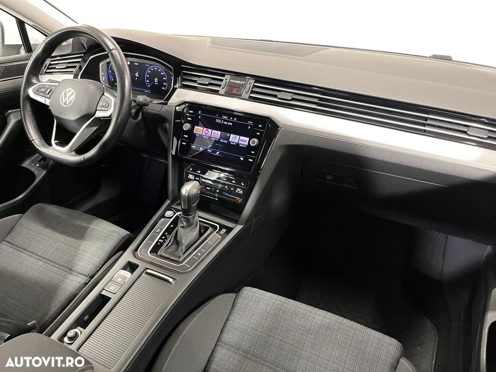 Volkswagen Passat 2.0 TDI DSG Comfortline - 8