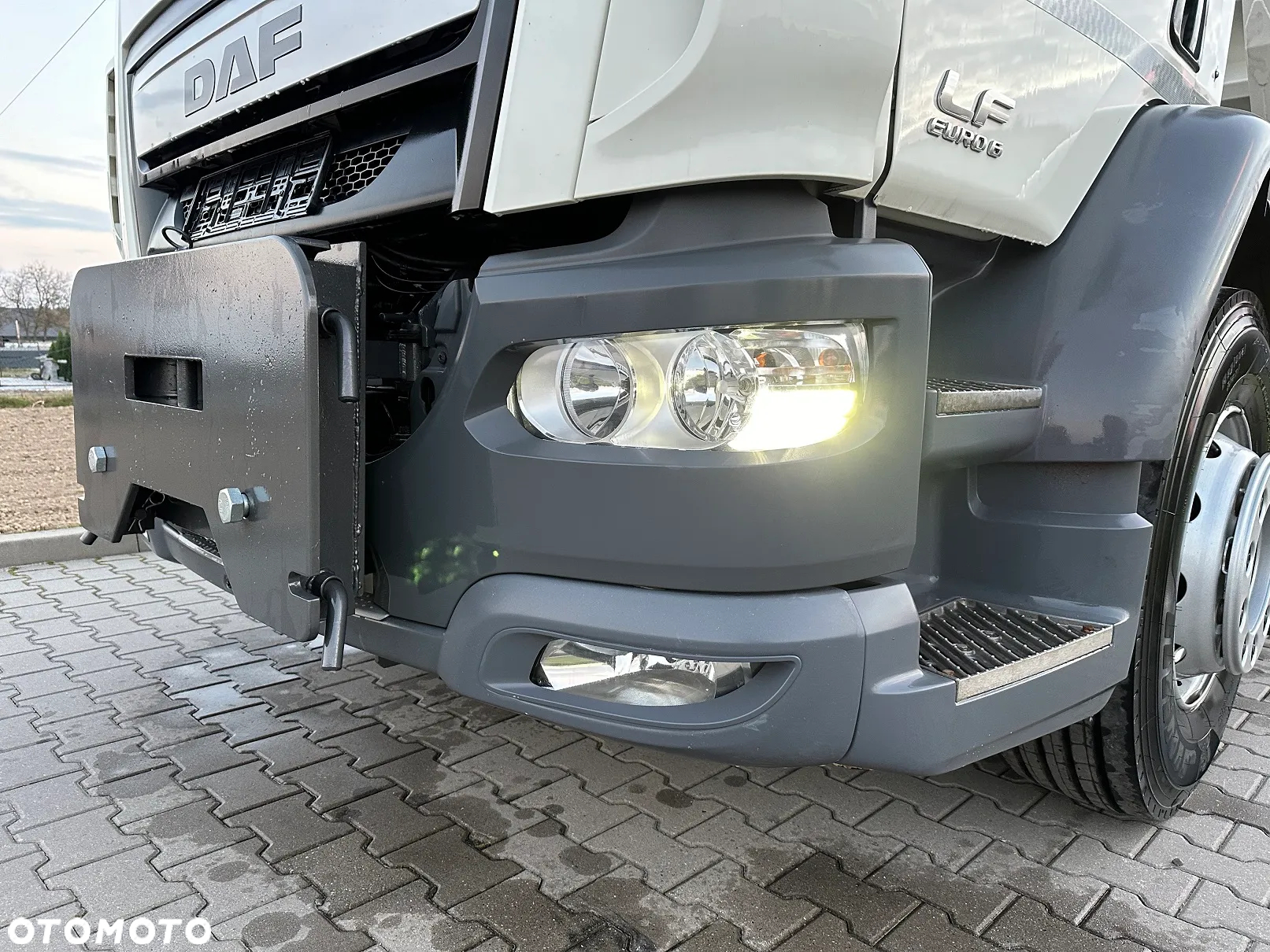 DAF LF 310 Euro 6 Manual Wywrotka Czołownica Pług Specjalny - 11