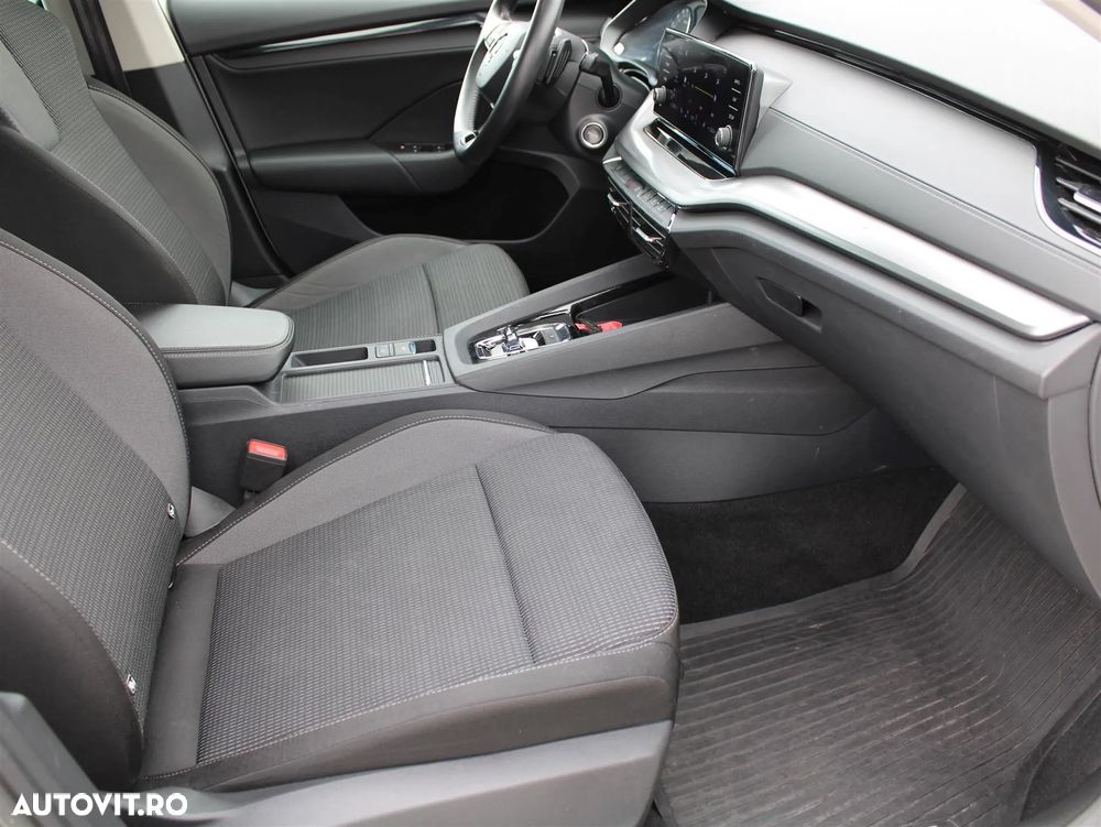Skoda Octavia 2.0 TDI DSG Ambition - 15