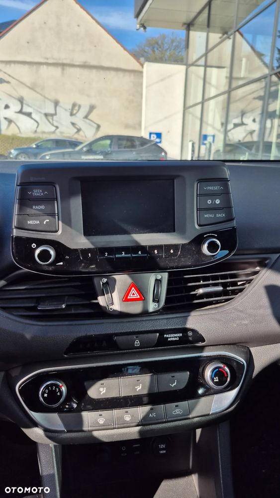 Hyundai i30 1.4 Classic + - 29