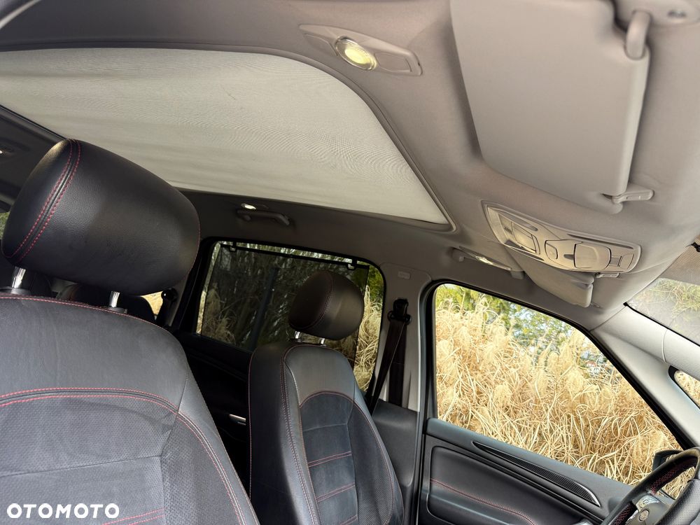 Ford S-Max 2.0 TDCi DPF Titanium - 6