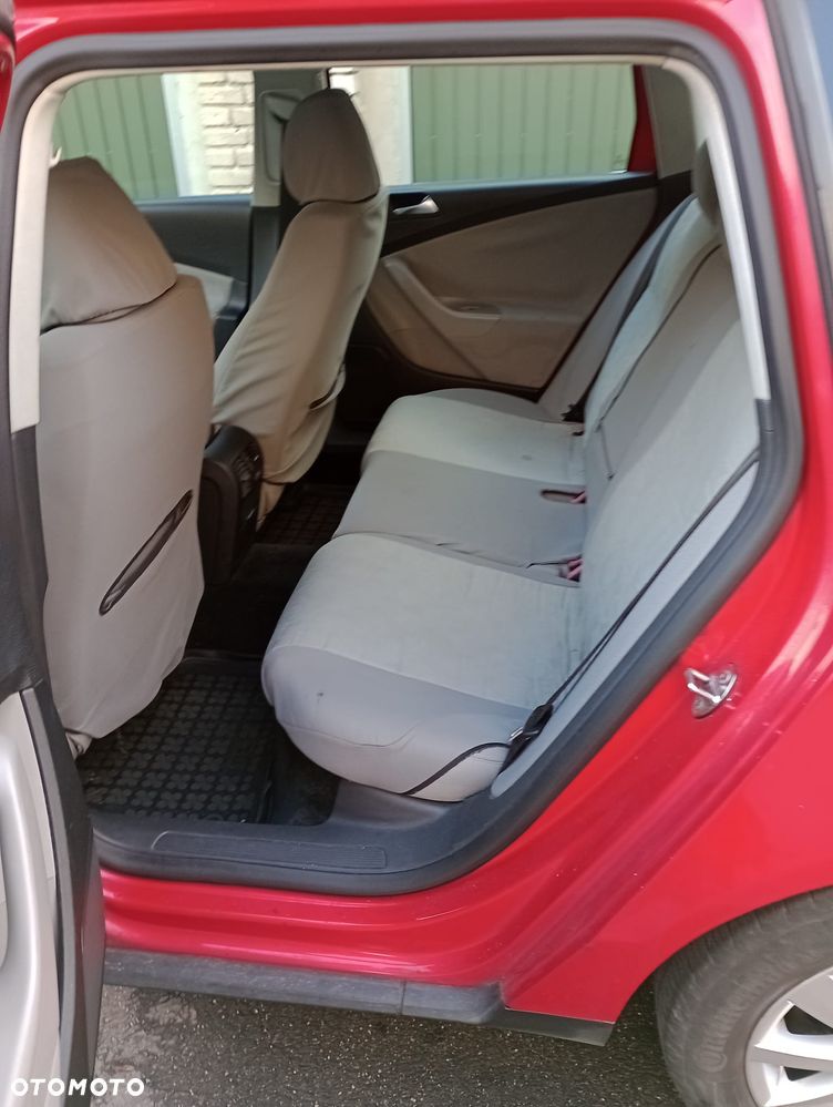 Volkswagen Passat 2.0 TDI Comfortline - 7