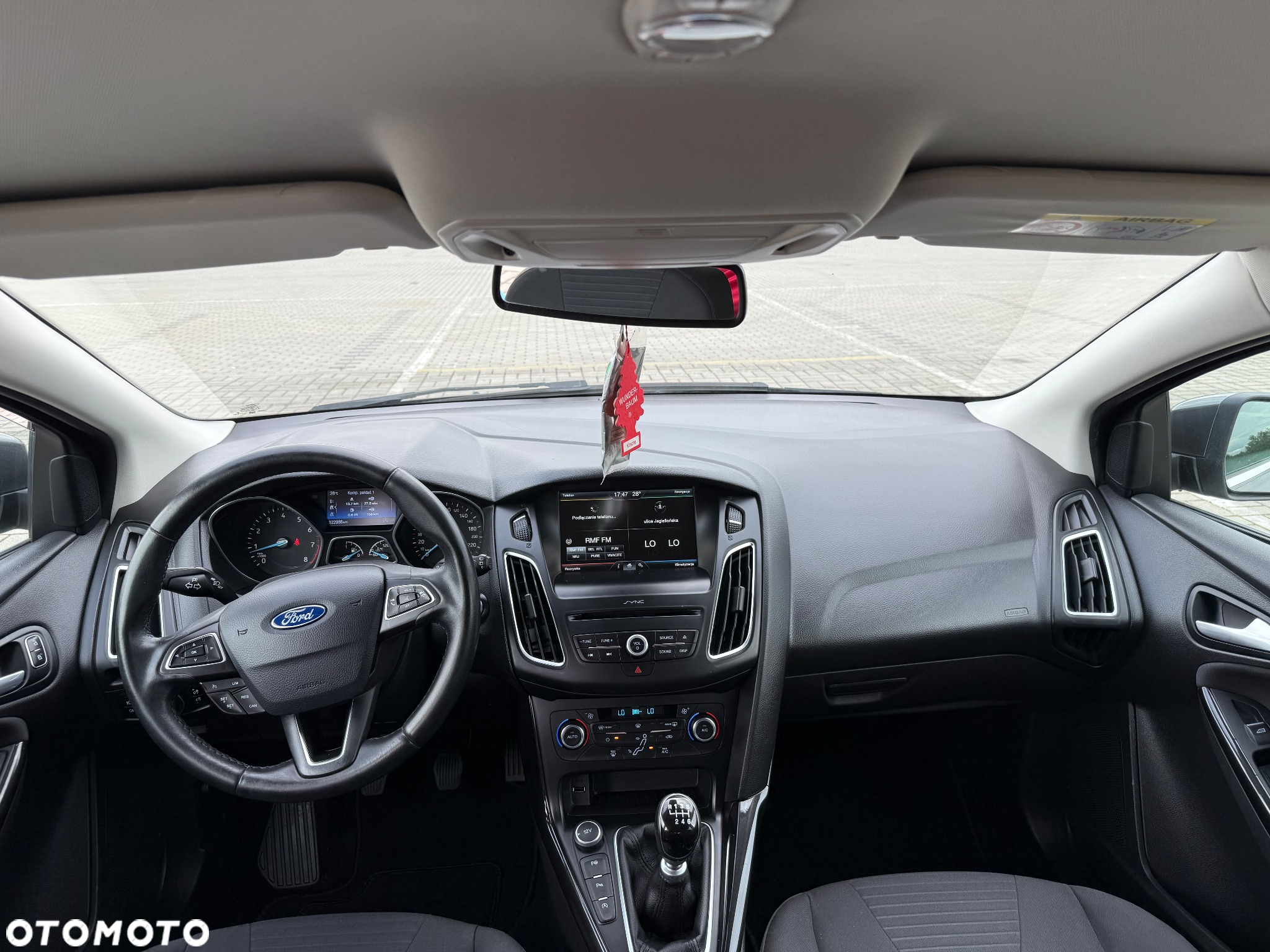 Ford Focus 1.0 EcoBoost Trend - 14