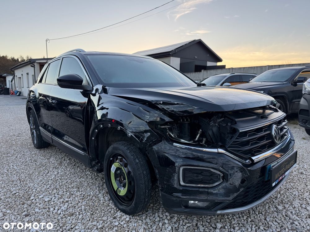 Volkswagen T-Roc - 8