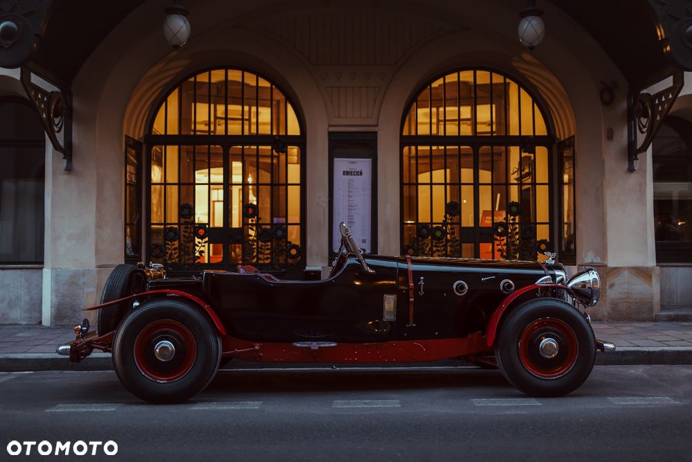 Bentley Inny - 1