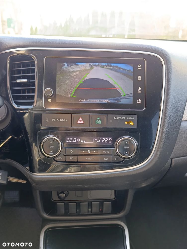 Mitsubishi Outlander 2.4 4WD CVT Instyle - 12
