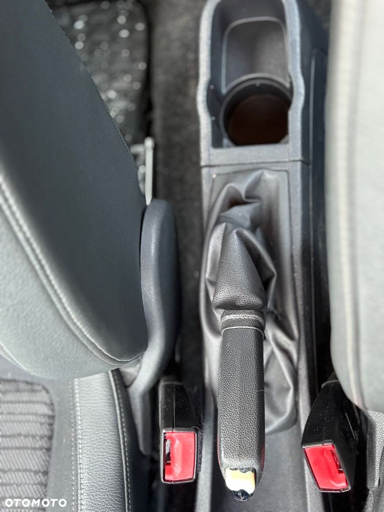 Opel Corsa 1.2 16V Enjoy - 24