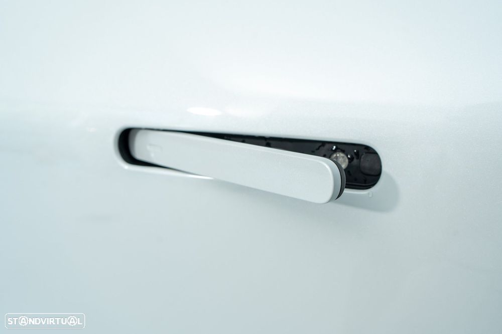 Xpeng G6 68.5 kWh Standard Range - 11