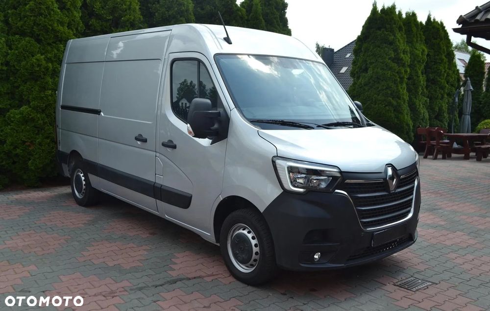 Renault Master L2H2 - 2