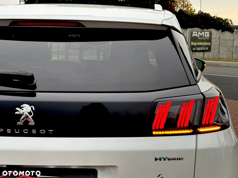 Peugeot 3008 Plug-In Hybrid 225 e-EAT8 Allure Pack - 11