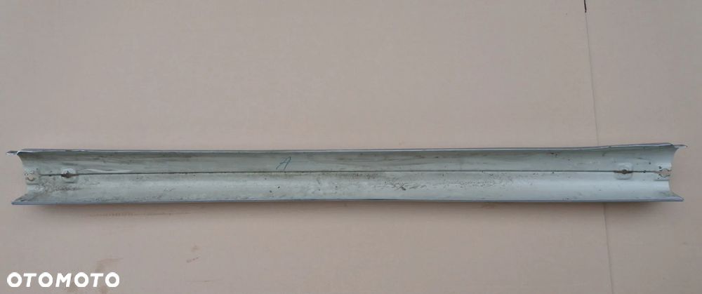 Mercedes W123 Coupe zderzak tył - 2