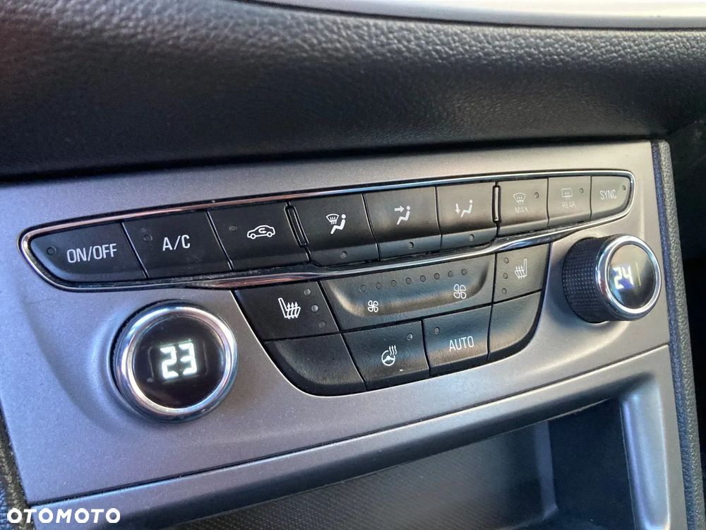 Opel Astra V 1.4 T Elite - 8