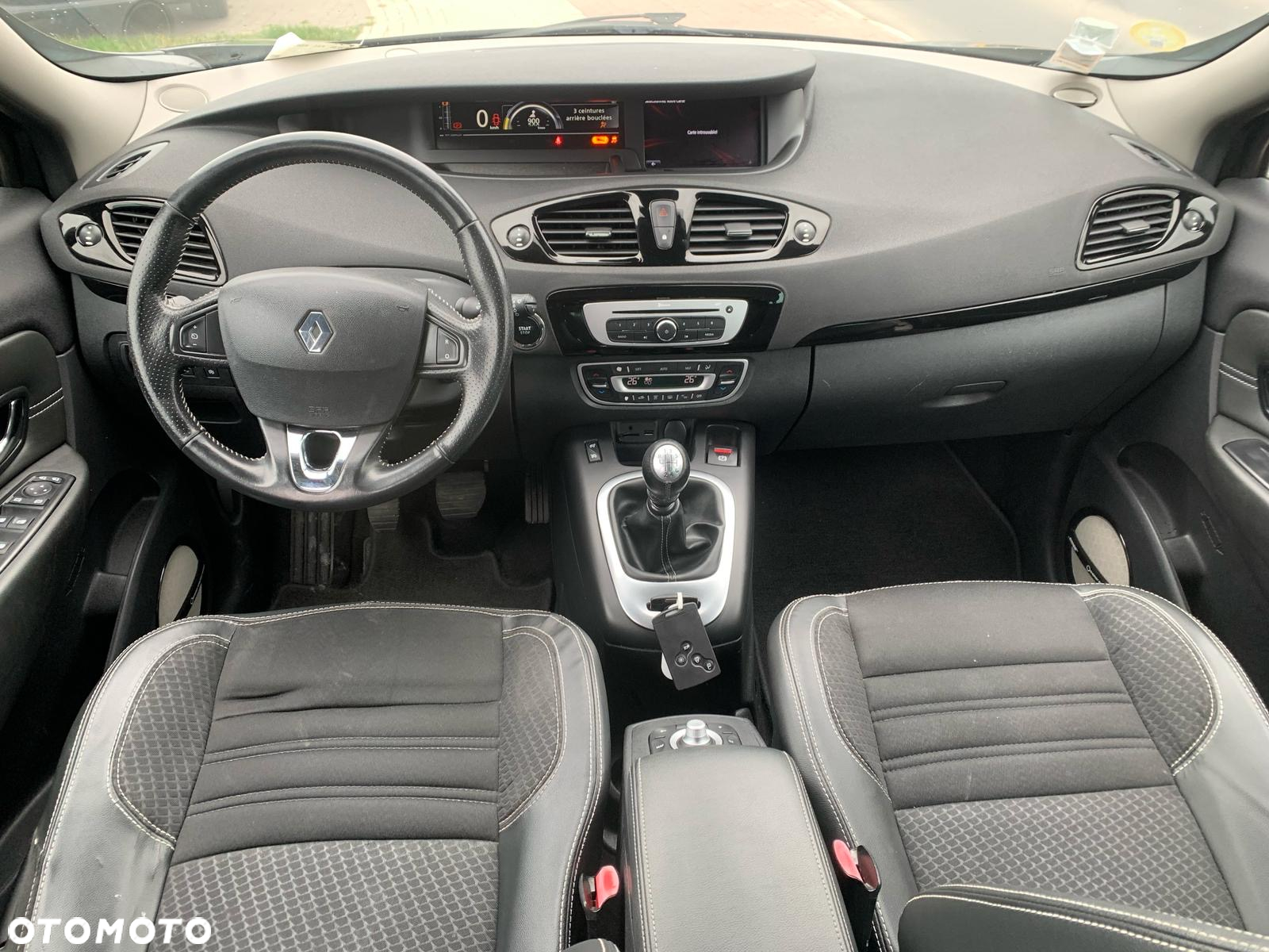 Renault Grand Scenic dCi 130 FAP Start & Stop Bose Edition - 17