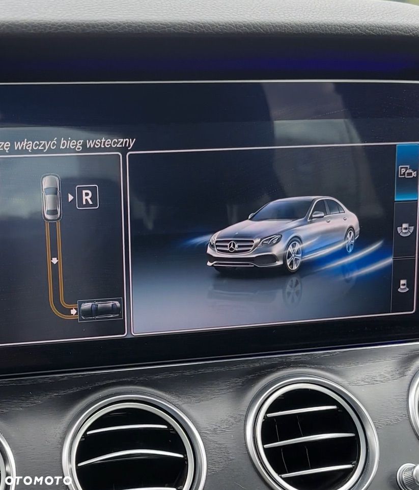 Mercedes-Benz Klasa E 220 d 4Matic 9G-TRONIC Avantgarde - 20