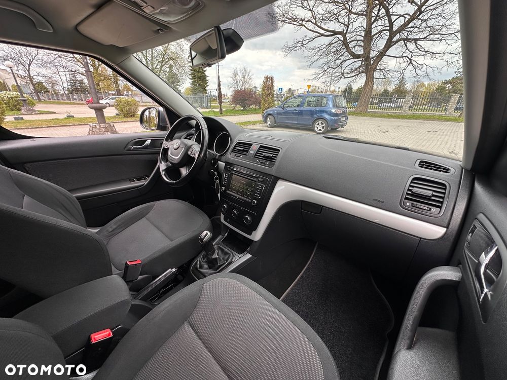 Skoda Yeti 1.2 TSI Active PLUS EDITION - 30