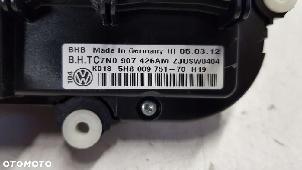 panel klimatyzacji VW Passat B7 - 9