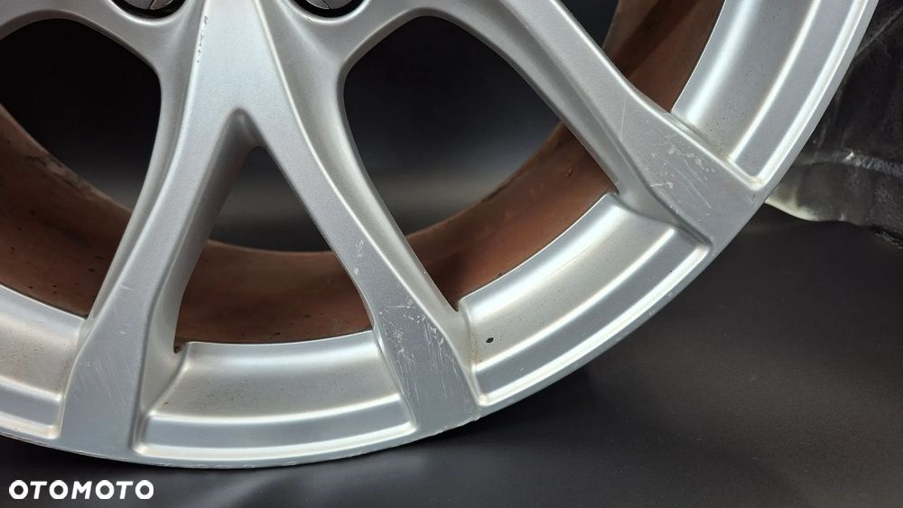 Felga Aluminiowa 18 Audi A6 C6 5x112 ET 48 4F0601025CD - 2
