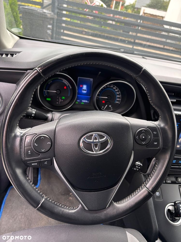 Toyota Auris 1.8 HSD Prestige NAVI - 6