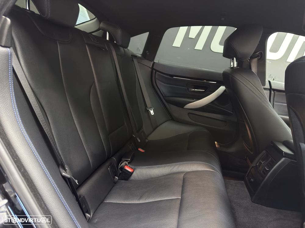BMW 420 Gran Coupé d xDrive Pack Desportivo M Auto - 41