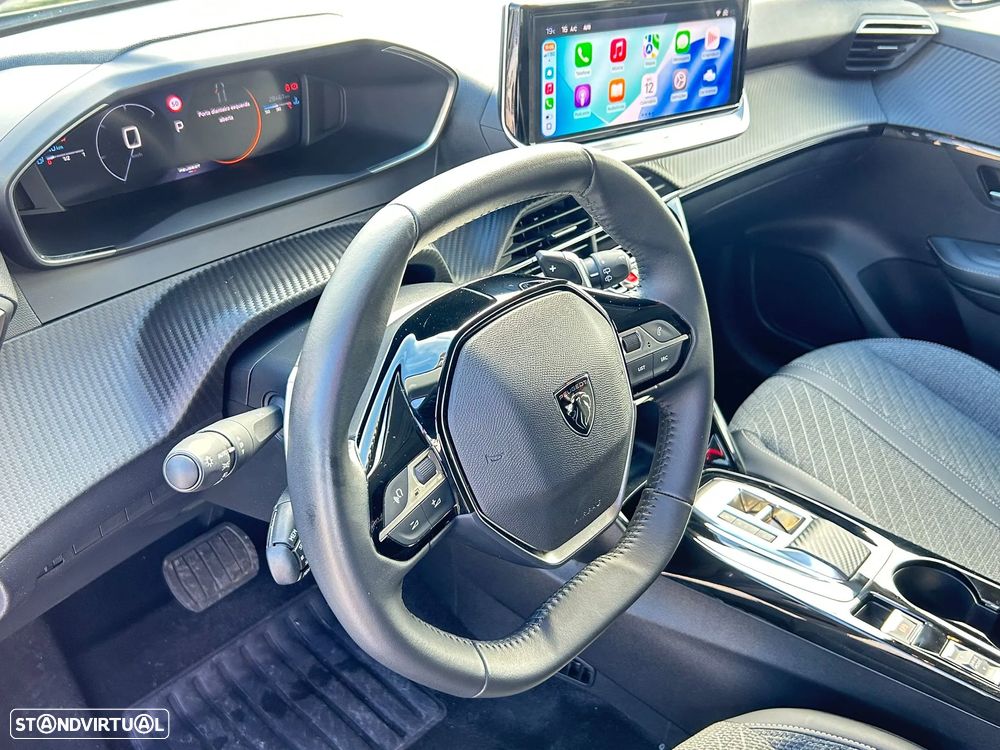 Peugeot 208 1.2 Hybrid Allure e-DCS6 - 43