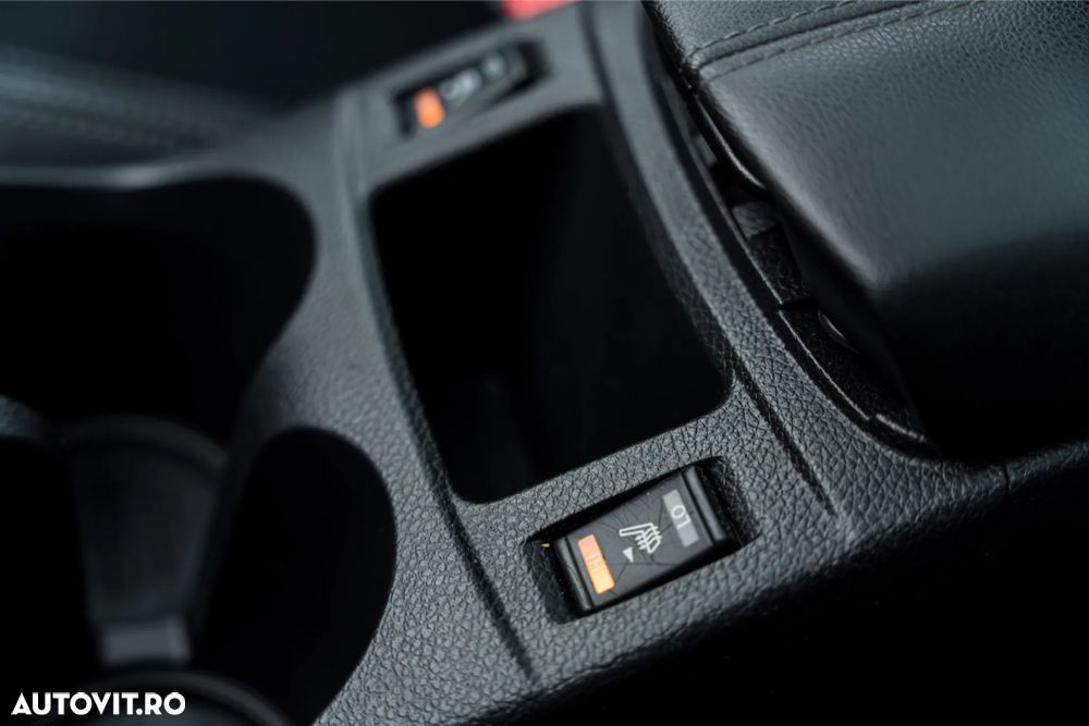 Nissan Qashqai 1.6 DCI Xtronic TEKNA+ - 23