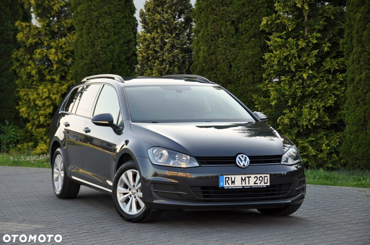 Volkswagen Golf - 2