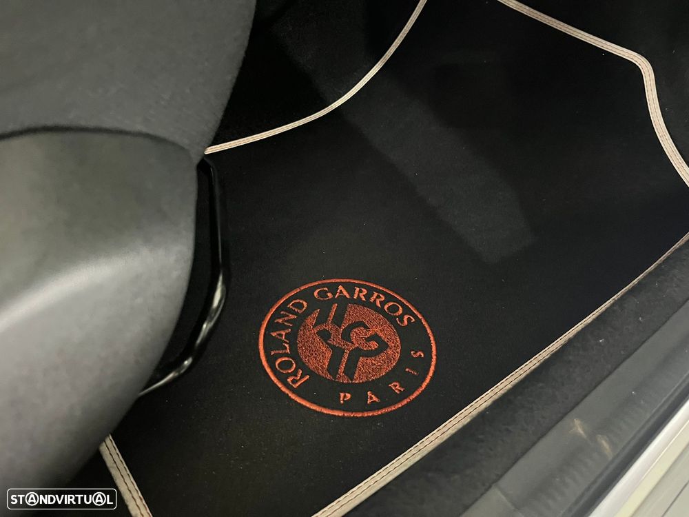 Peugeot 108 1.2 PureTech Top! Roland Garros - 21