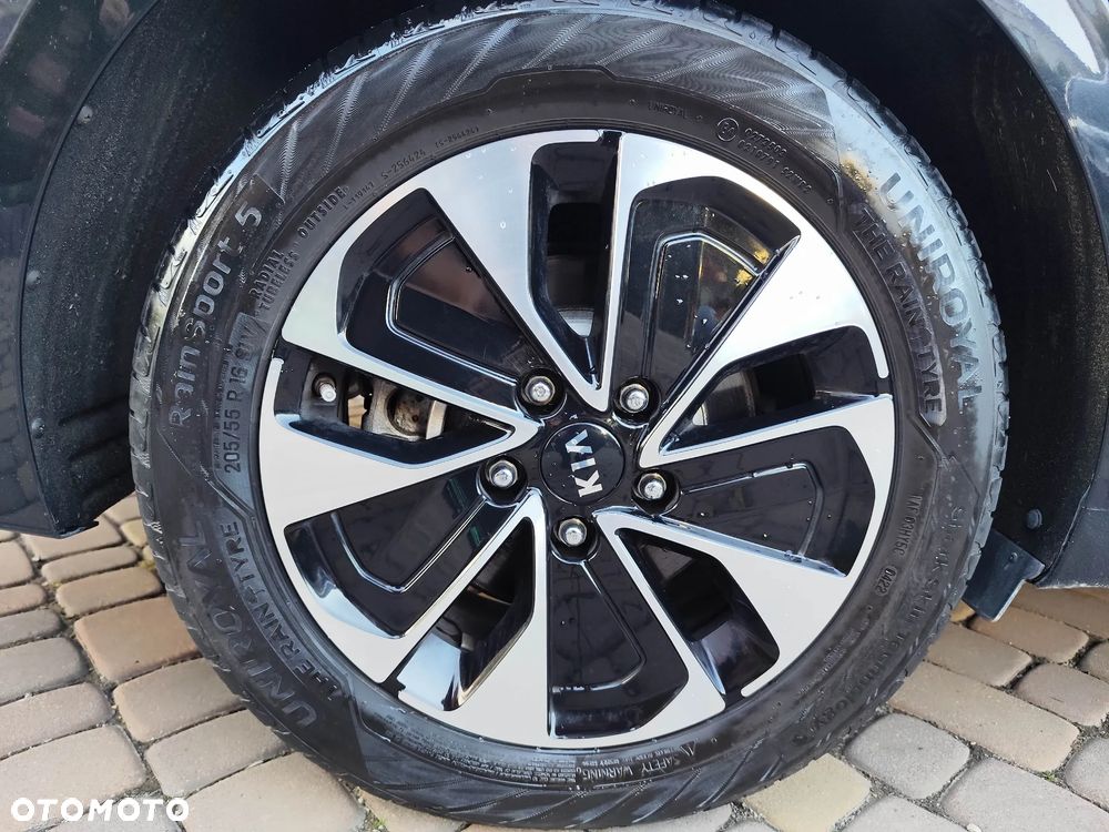 Kia Ceed 1.6 GDI PHEV XL DCT - 27