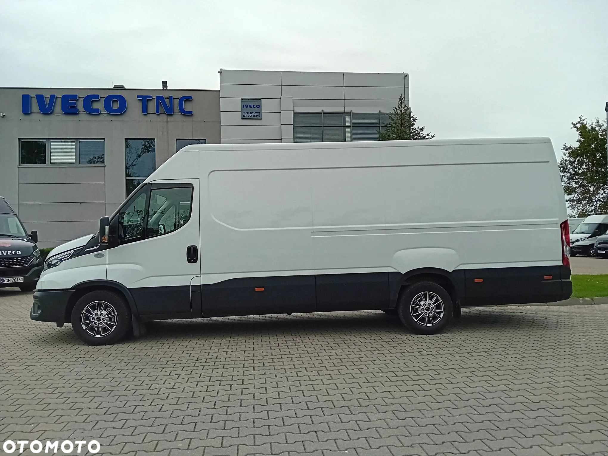 Iveco Daily L4H2 16m3 35S18HA8 3.0D 180KM Hi Matic Air PRO  DEMO - 6