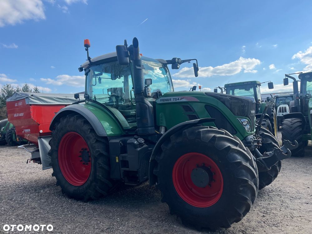 Fendt 724 - 3