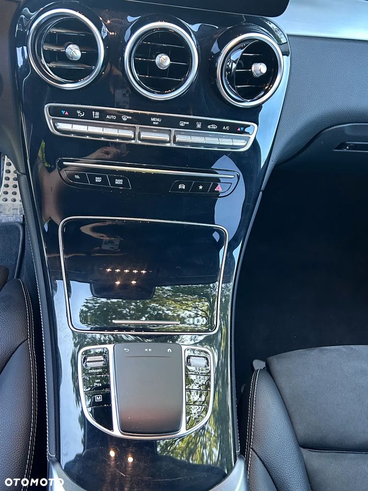Mercedes-Benz GLC - 17