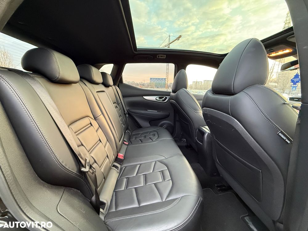 Nissan Qashqai 1.3 DIG-T DCT TEKNA - 22