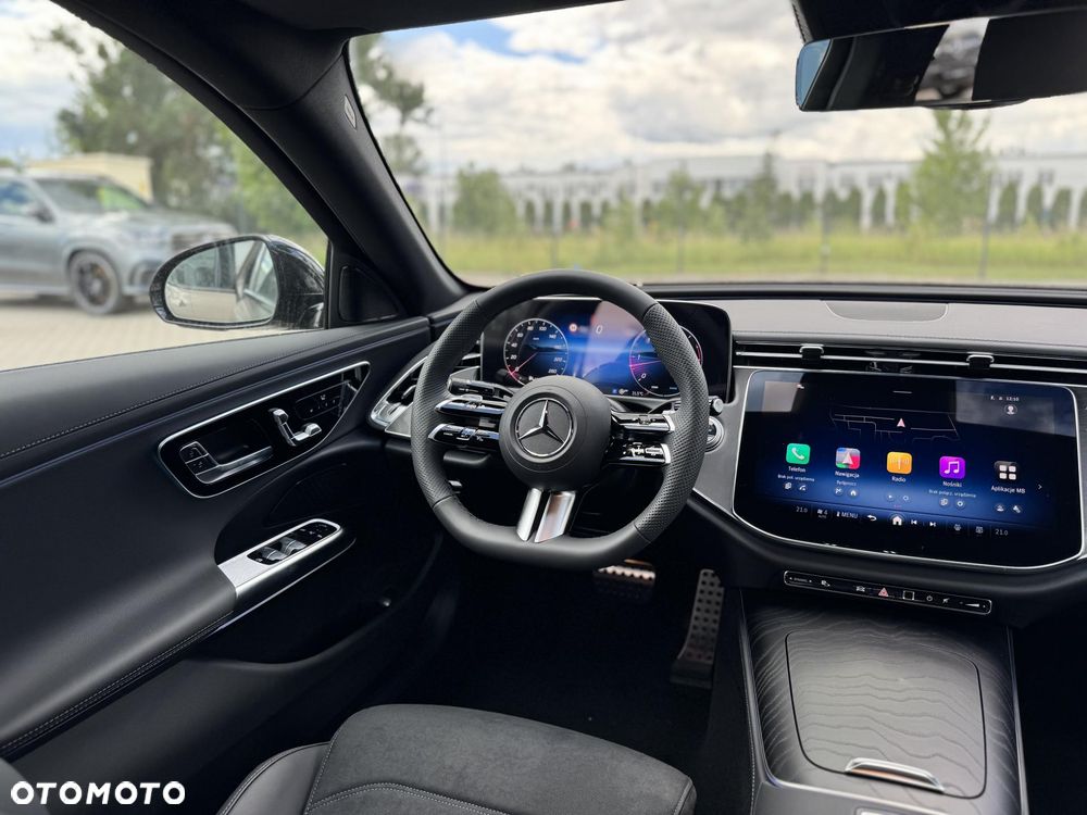 Mercedes-Benz Klasa E 220 d mHEV 4-Matic AMG 9G-Tronic - 14