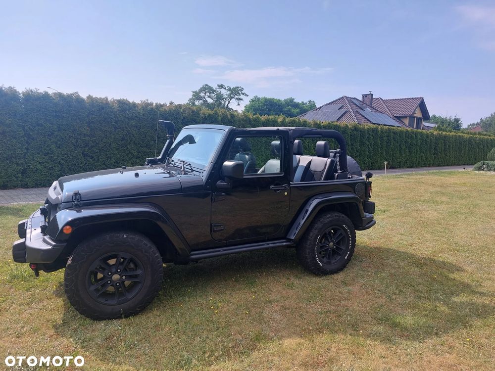 Jeep Wrangler - 24